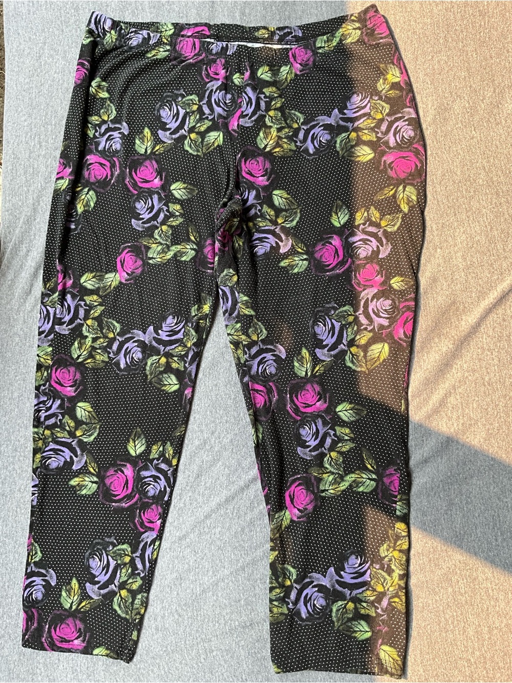 Torrid 4 (4X) Black Pink Rose Polka Dot Floral Cotton Leggings